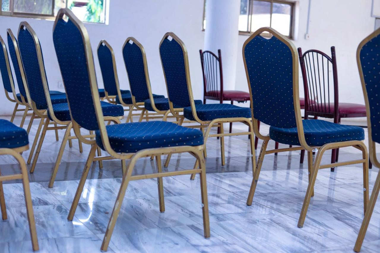 Airport Side Hotel Accra Ngoại thất bức ảnh