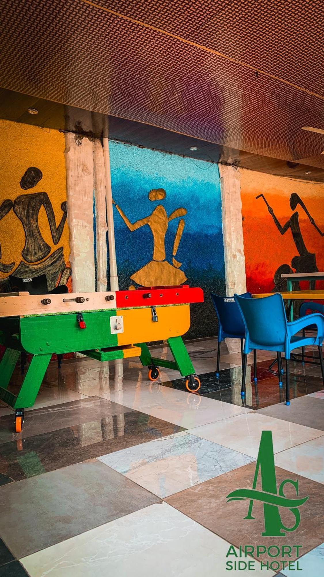 Airport Side Hotel Accra Ngoại thất bức ảnh